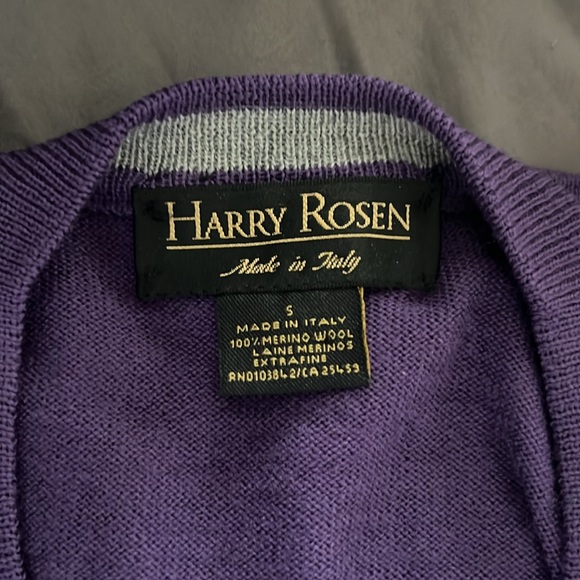 Harry Rosen sweater - Picture 2 of 2